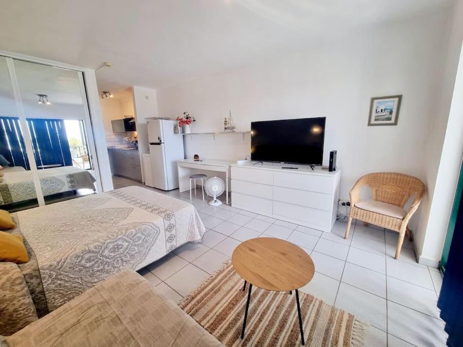 דירות קוסטה טגוויסה Luxury Ocean View Playa Roca מראה חיצוני תמונה
